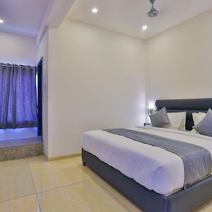 Nova Hotel New Crossroad